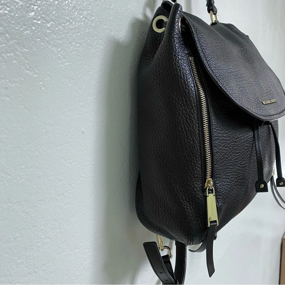 Michael Kors Viv Leather Backpack - Picture 5 of 16